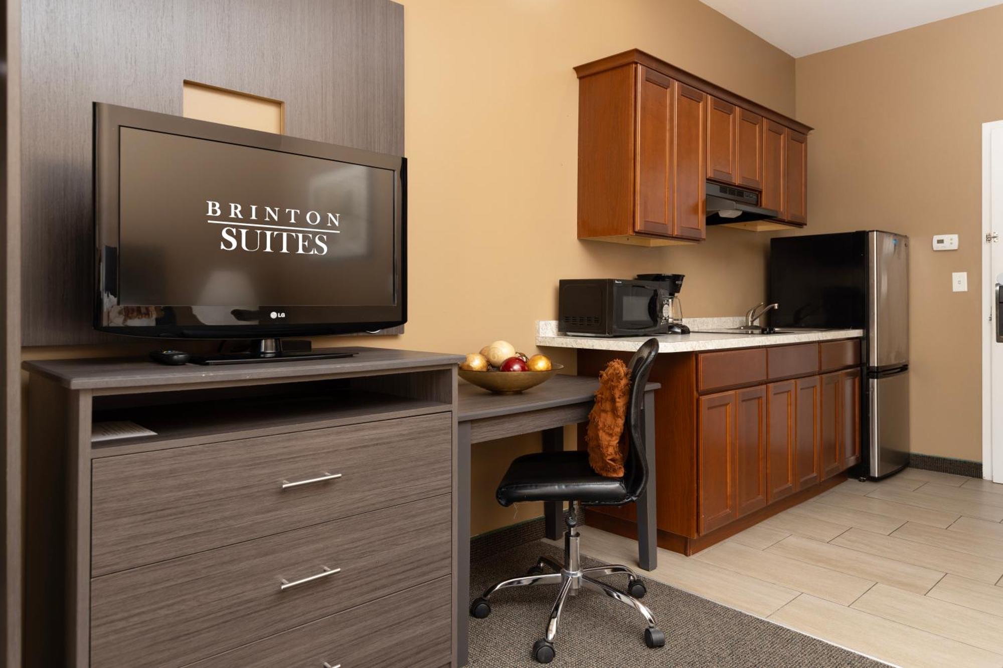 Brinton Suites Вест-Честер Екстер'єр фото